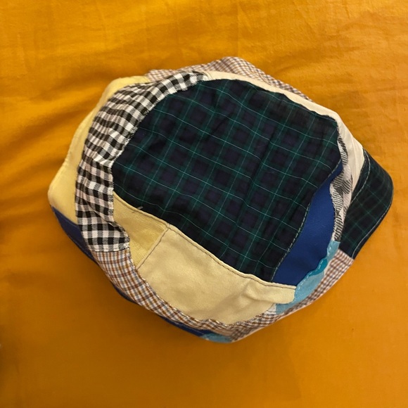 Handmade patchwork bucket hat - Picture 4 of 4